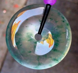 緬甸翡翠玉石 互聯(lián)網(wǎng)浪潮下，實體珠寶店的盈利困境